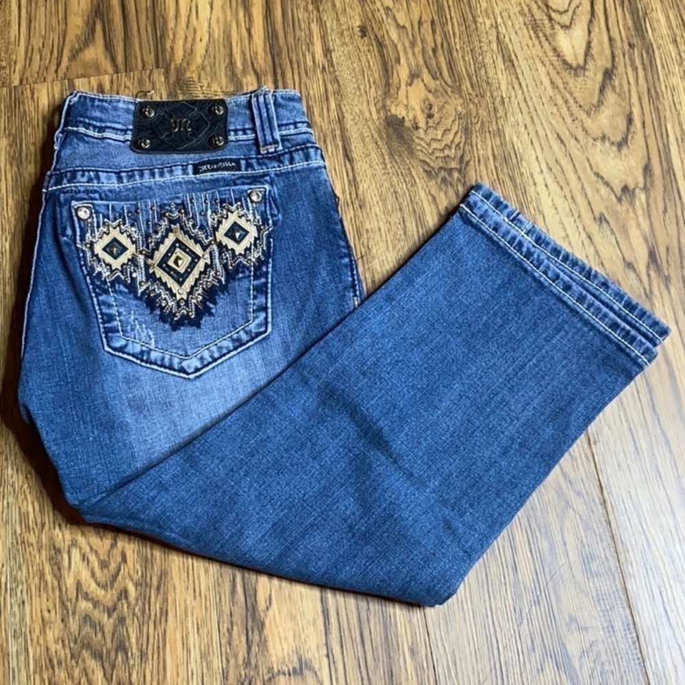 Miss Me Capris - Picture 3 of 9